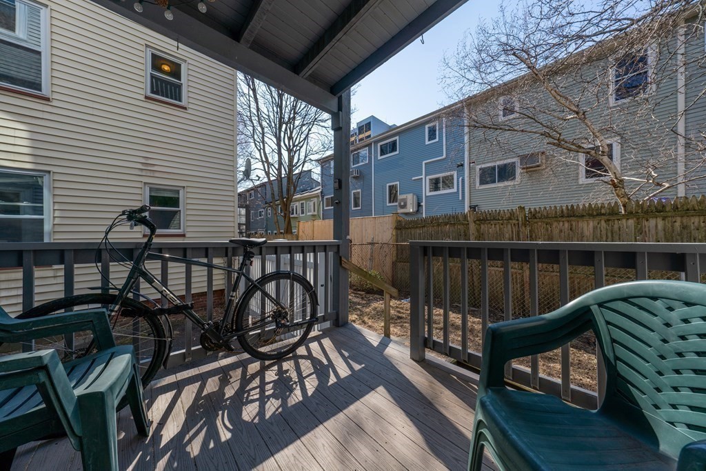 12 Speridakis Ter, Cambridgeport