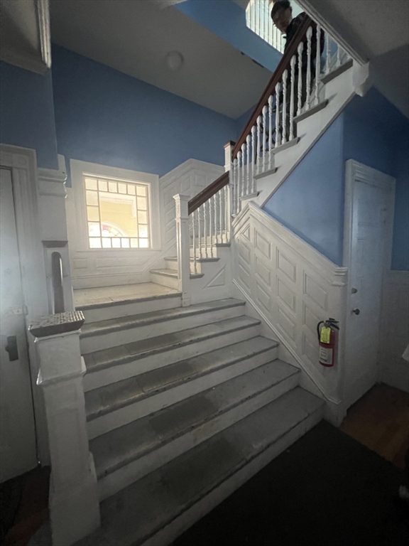 48 Grandview, Quincy