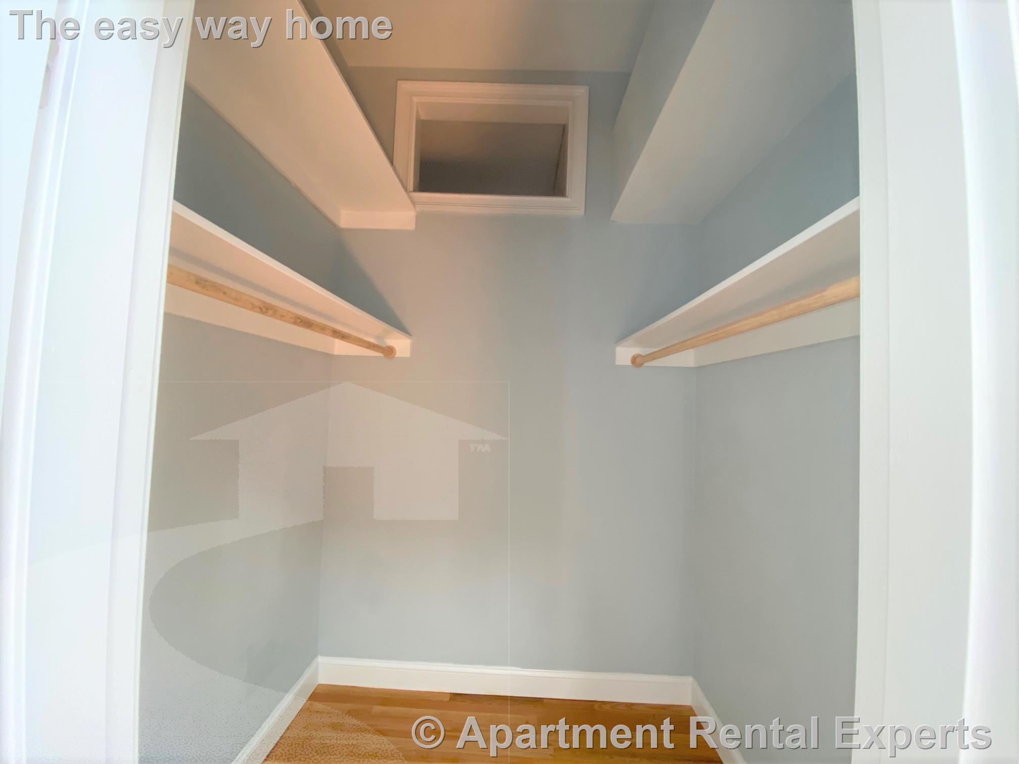 66 Dudley St, Salem St. Area