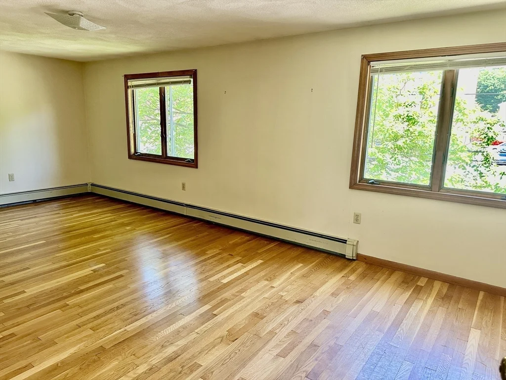 230 Summer St, Watertown