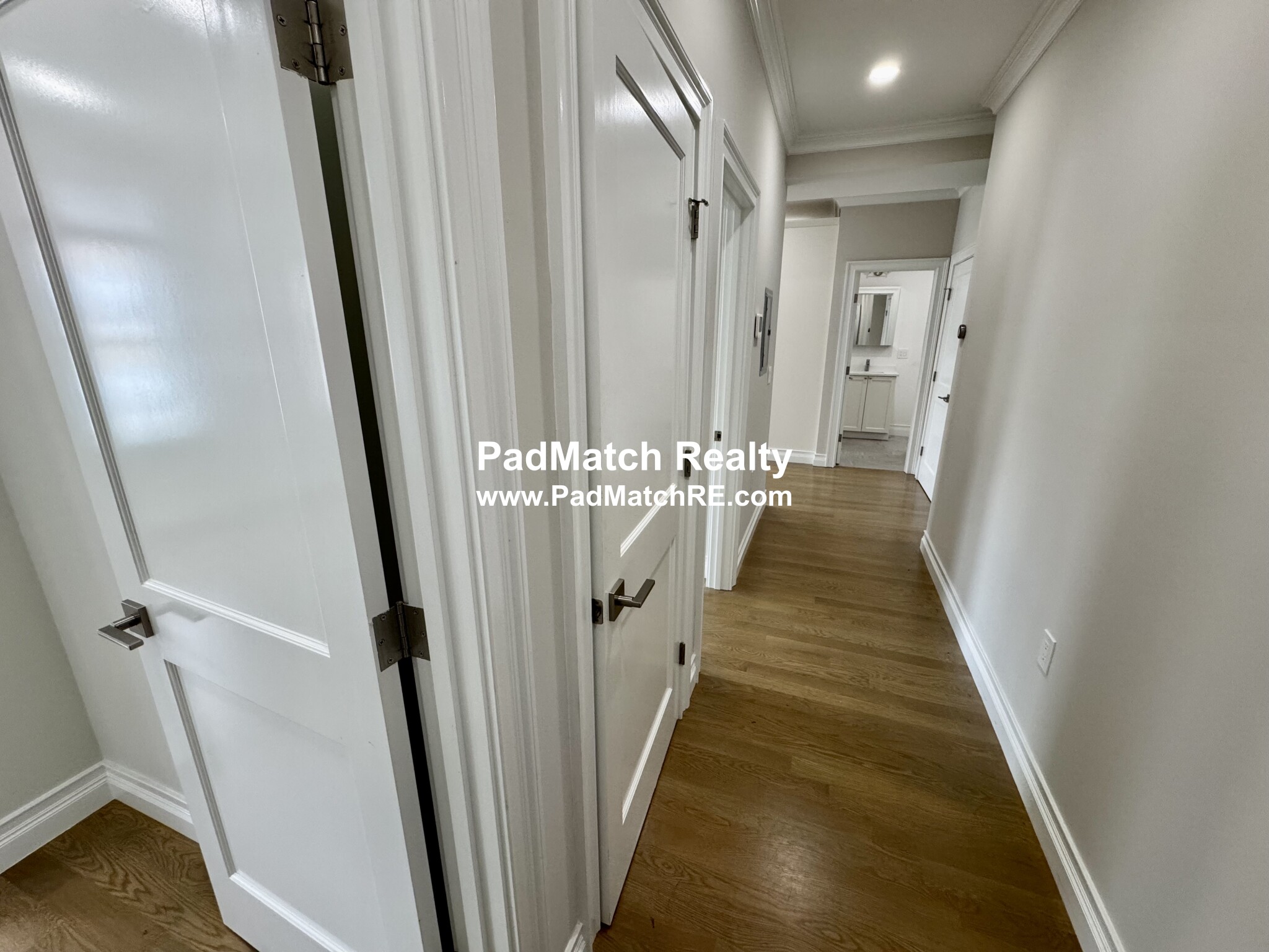 14 Mount Hood Rd, Brighton