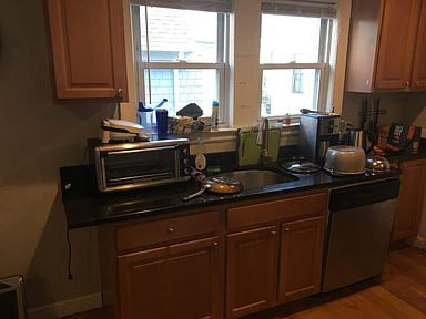 4 Iroquois St, Mission Hill