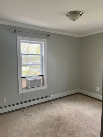 18 Bradford St, Westford