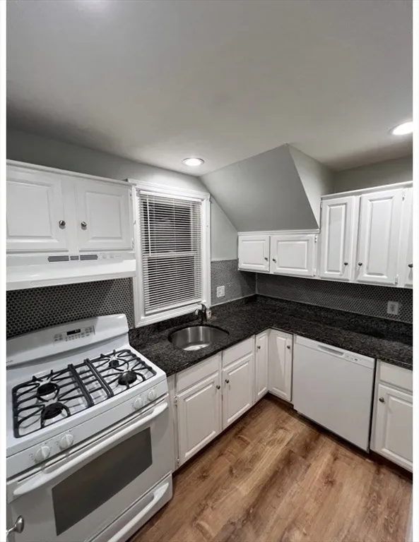 11 2nd St, North Andover