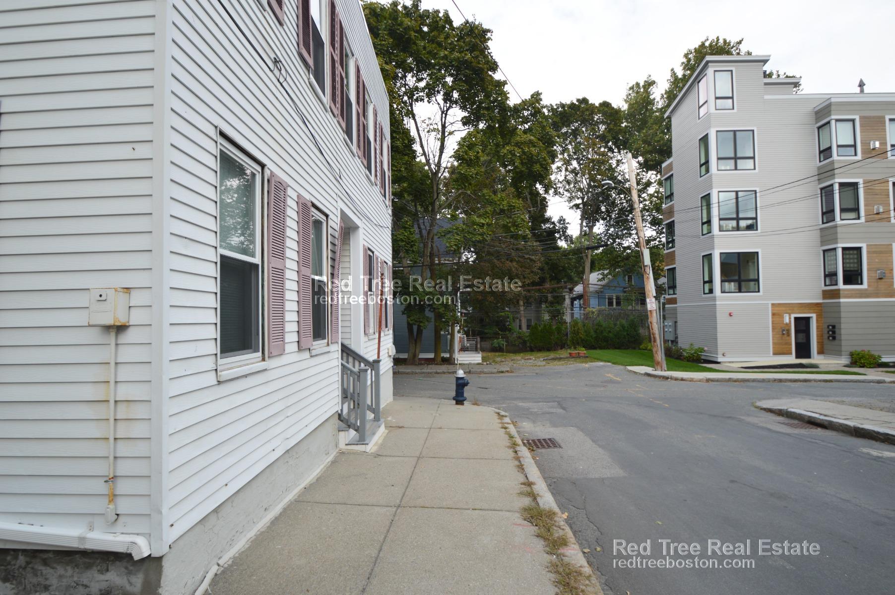 14 Leverett St, Boylston Street