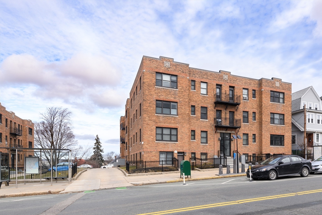 473 Broadway, Medford