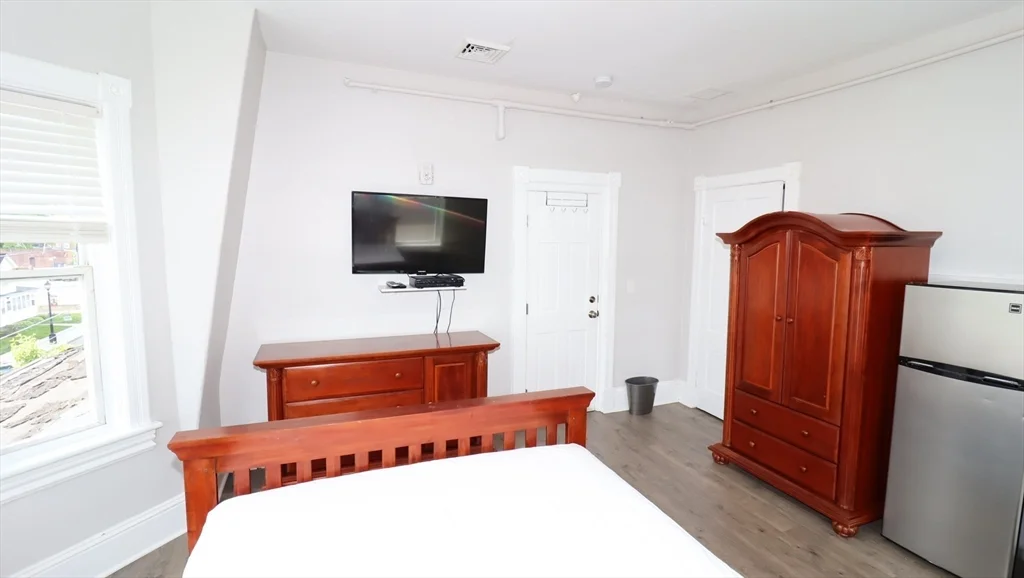 44 South St, Westborough