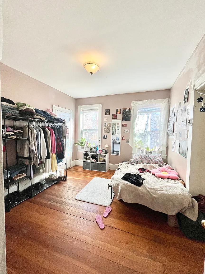 83 Wensley St, Mission Hill