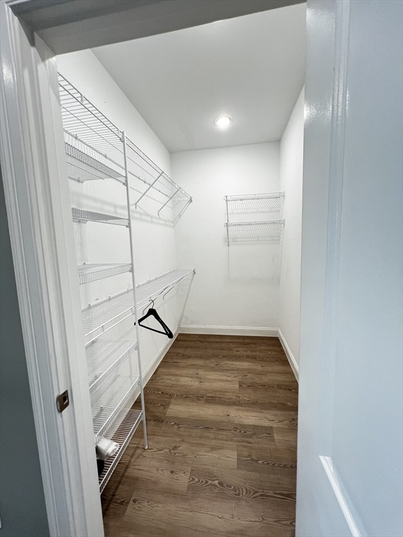 14 Yeamans St, Revere