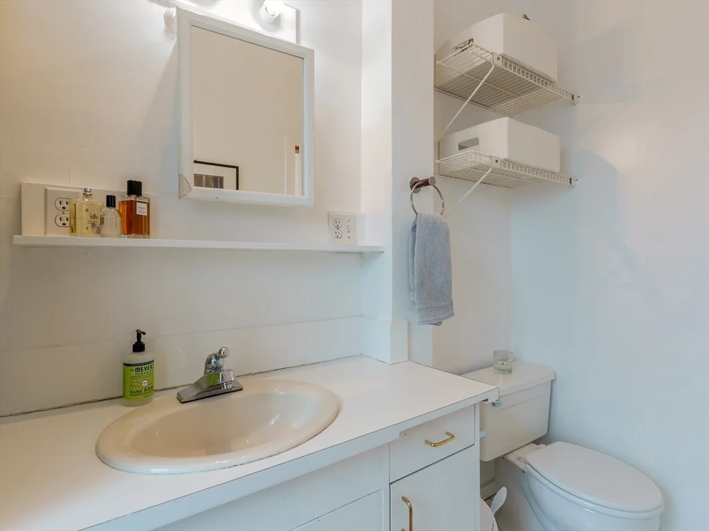 31 Pinckney, Beacon Hill