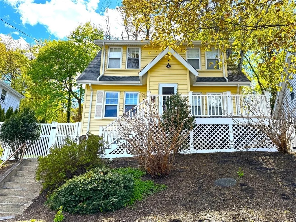 65 Whitford St, Roslindale