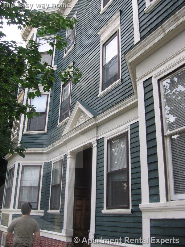 125 Hampshire St, Central Square