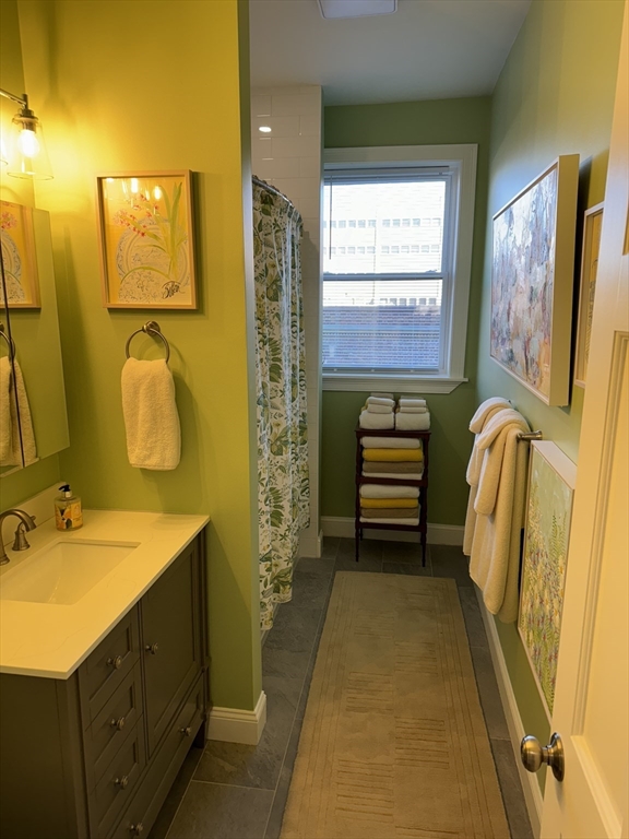 3 Alton Pl, Coolidge Corner