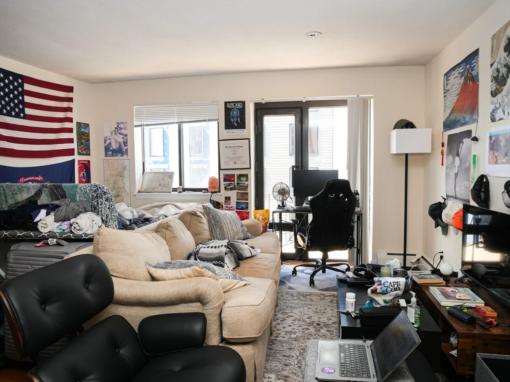 1027 Commonwealth Ave, Allston