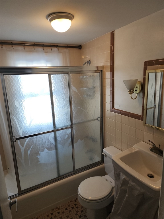 23 Brewster, Weymouth