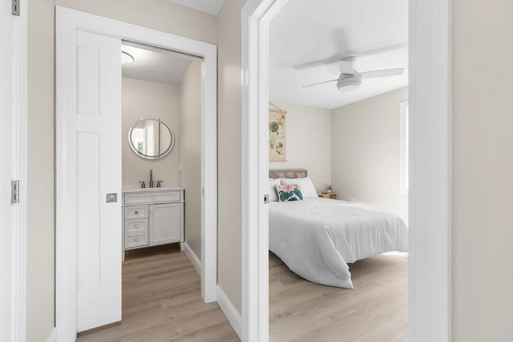 112 West Main, Barnstable