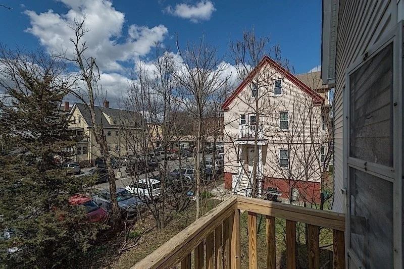 50 Holyoke Rd, Davis Square