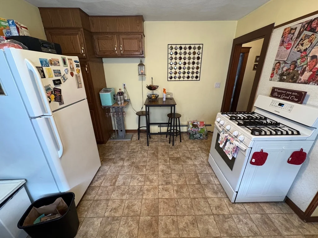 198 School St, Watertown