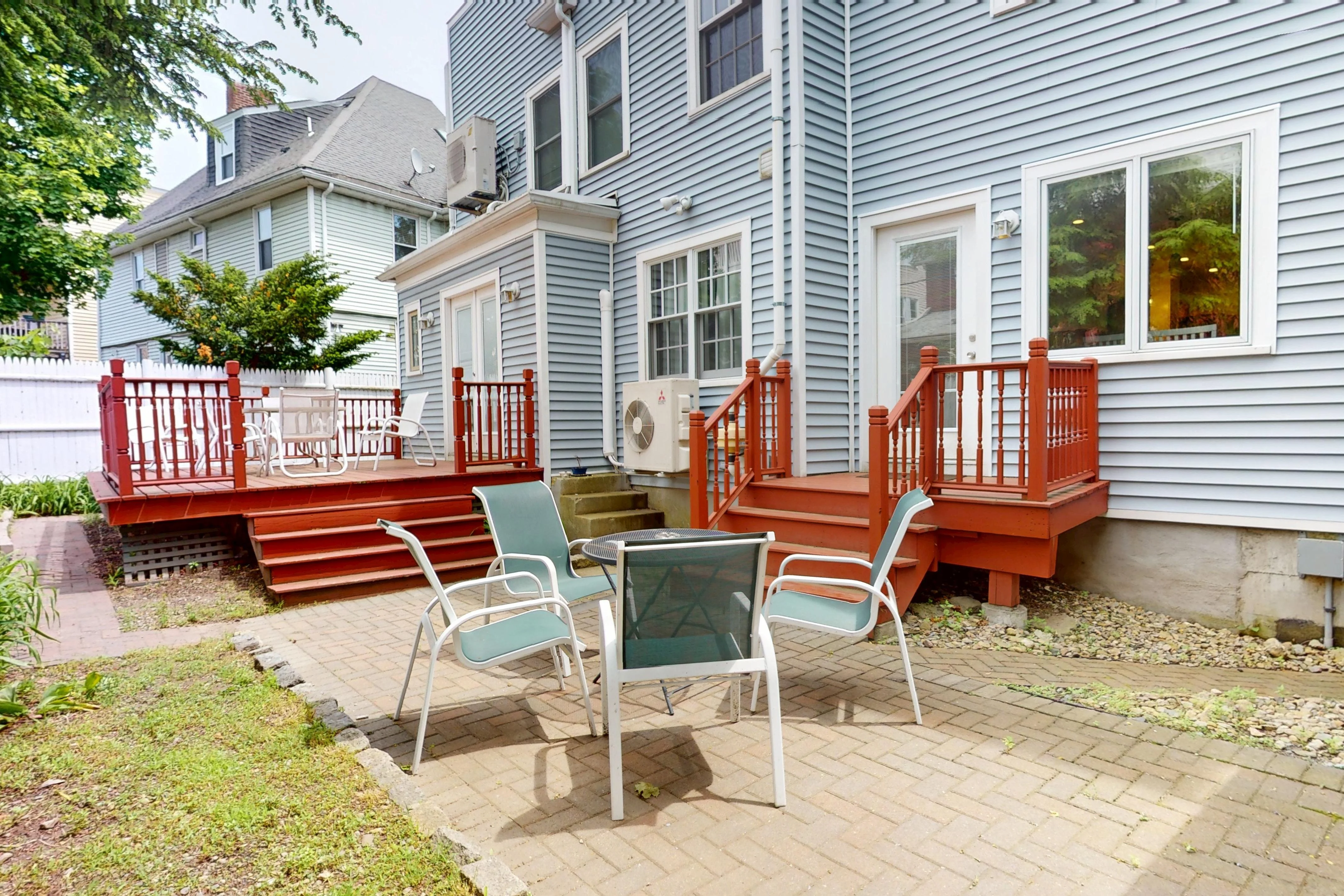 10 Bradbury St, Allston