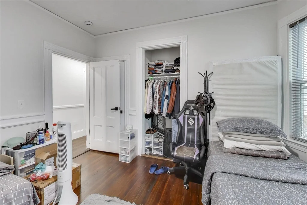 65 Lambert Ave, Roxbury