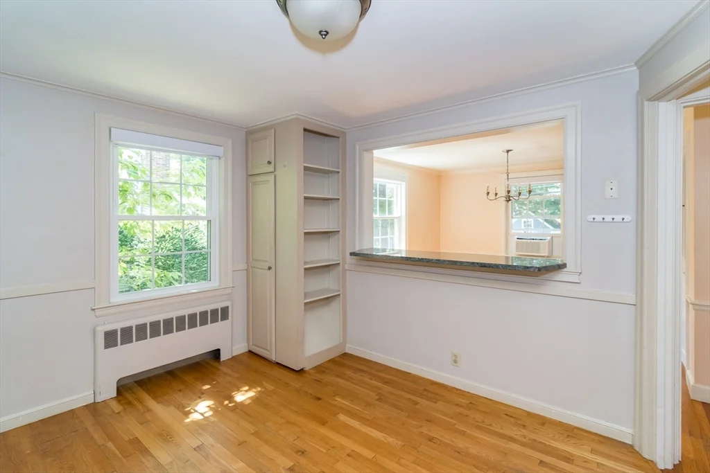 15 Charles St, Natick