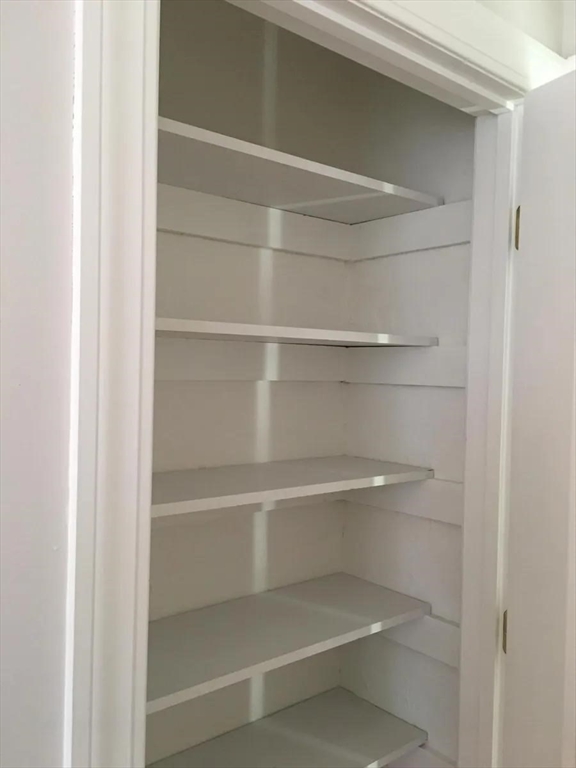 41 Blueberry Hill Rd, Woburn