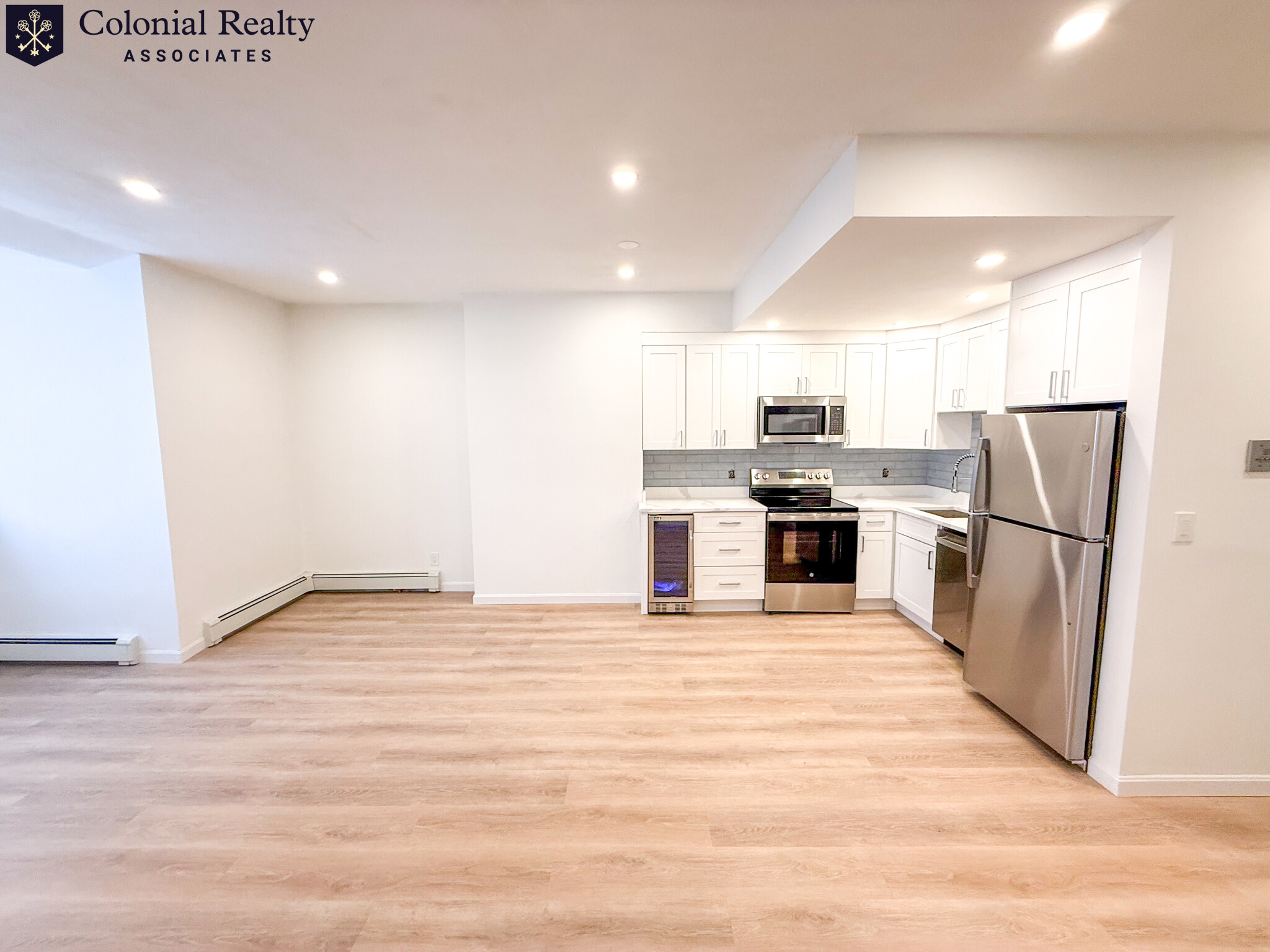 521 Massachusetts Ave, Roxbury