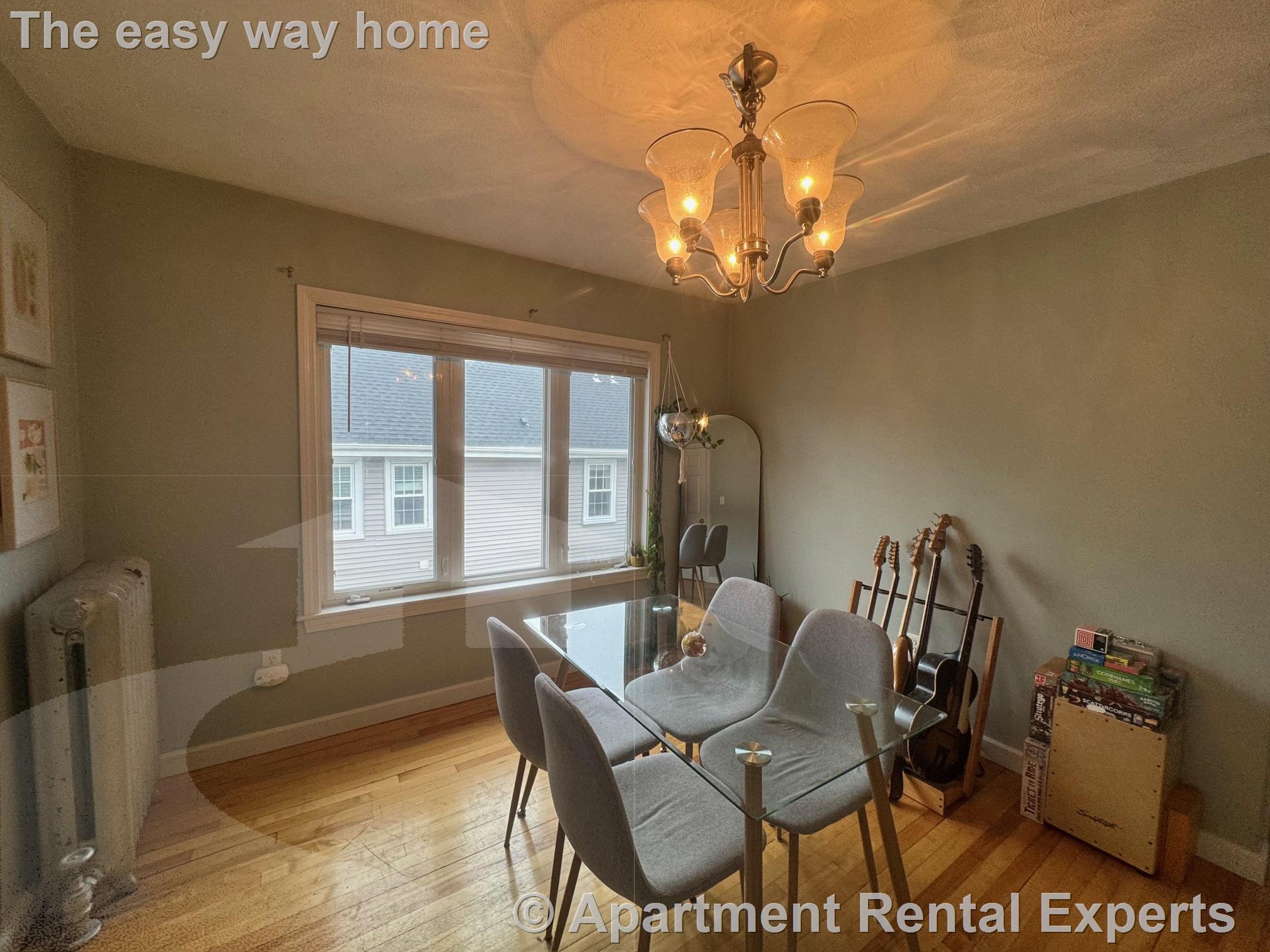 53 Farragut Ave, Teele Square