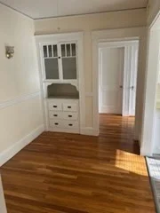 32 Saint Anns Rd, Quincy