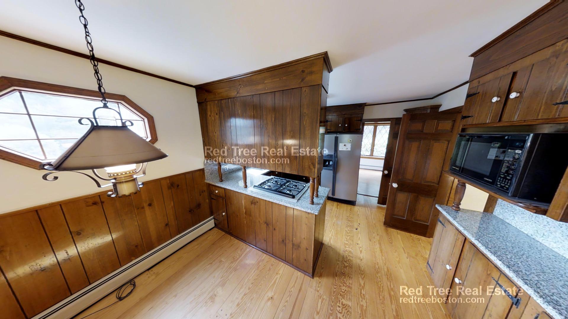 63 Johnson St, West Roxbury