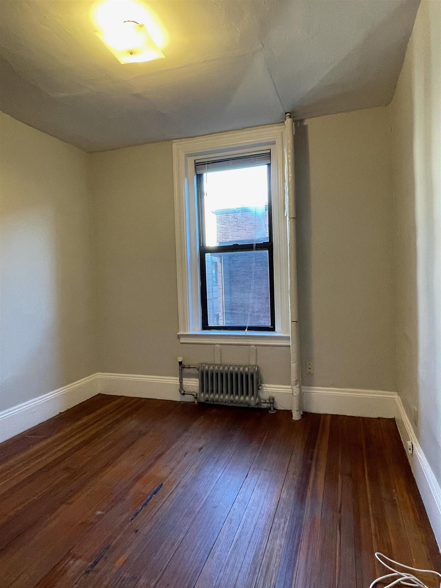 48 John F Kennedy St, Riverside