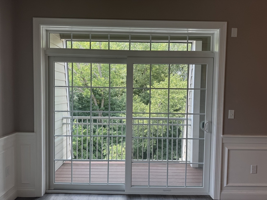 320 Middlesex Ave, Medford