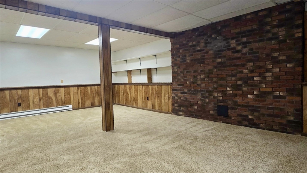 3 Concord Rd, Shrewsbury