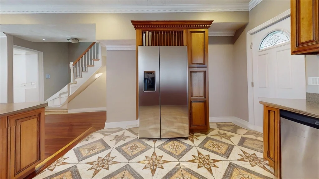 315 Silver, South Boston