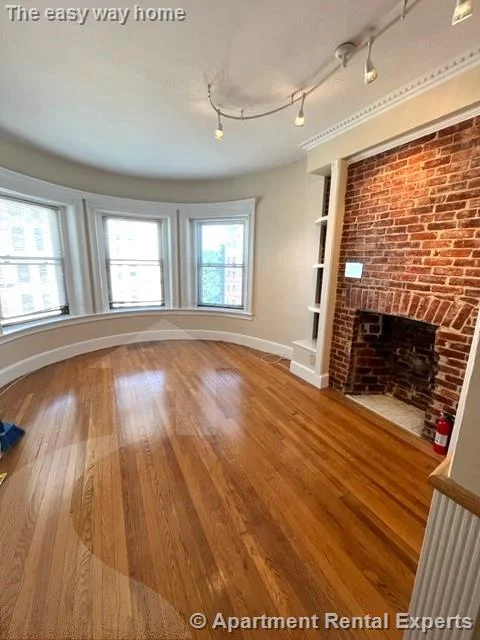 888 Massachusetts Ave, Central Square