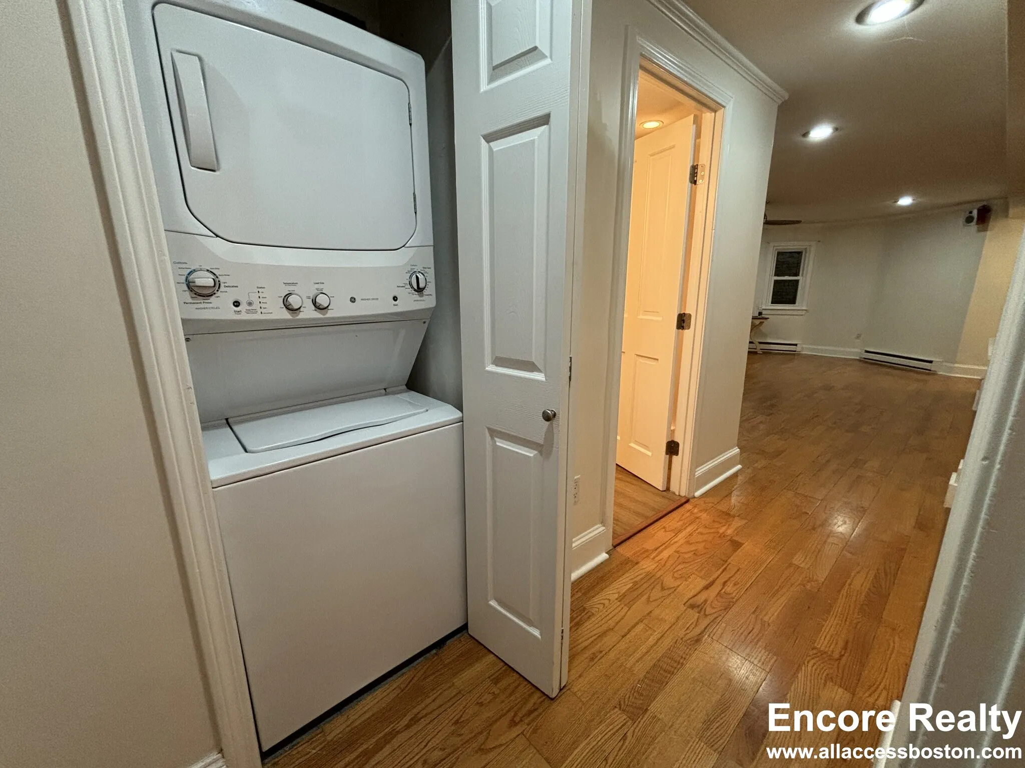 519 Columbus Ave, South End