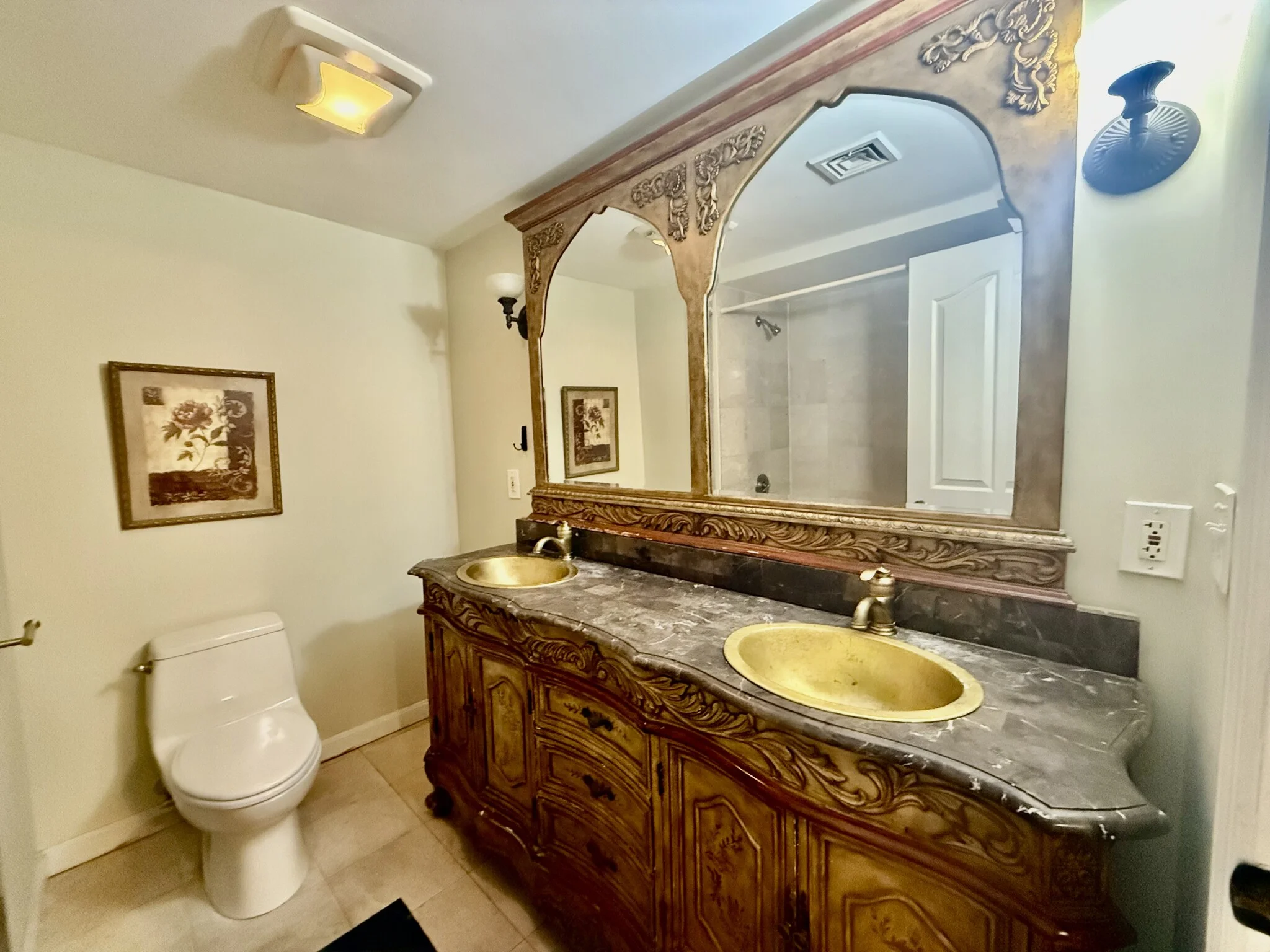 8 Brandley Rd, Watertown