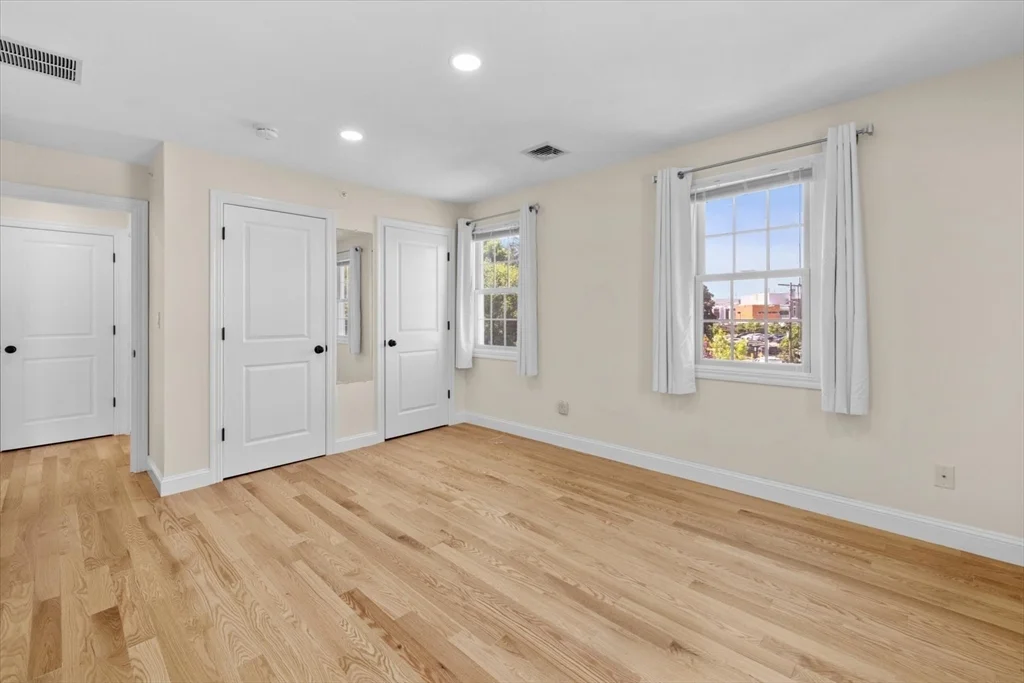 57 Dedham Ave, Needham