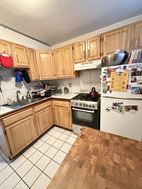 108 Perkins St ,, Jamaica Plain