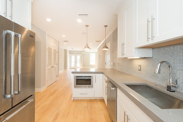 542 Dorchester Ave, South Boston