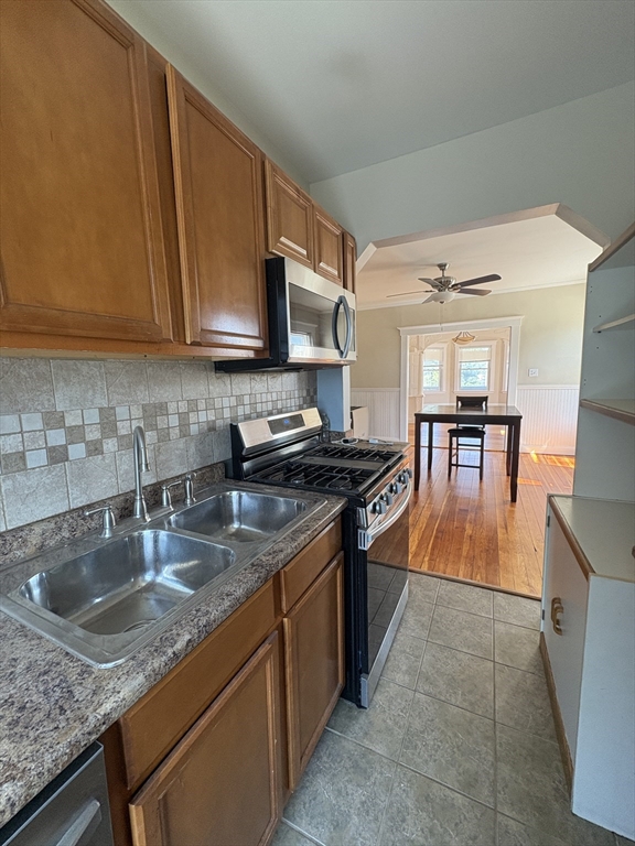 322 Wood, New Bedford