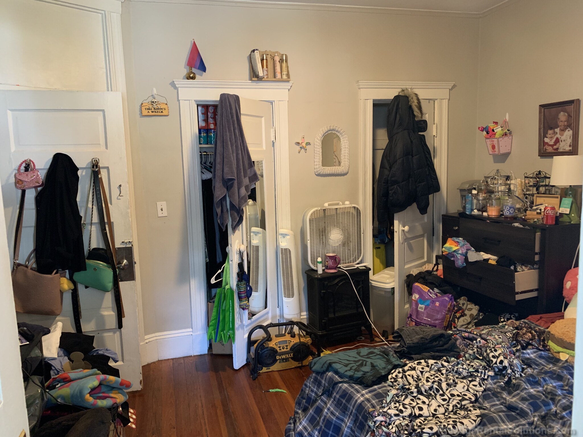 348 Faneuil St, Oak Square