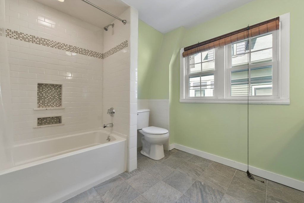 28 Meredith St, West Roxbury