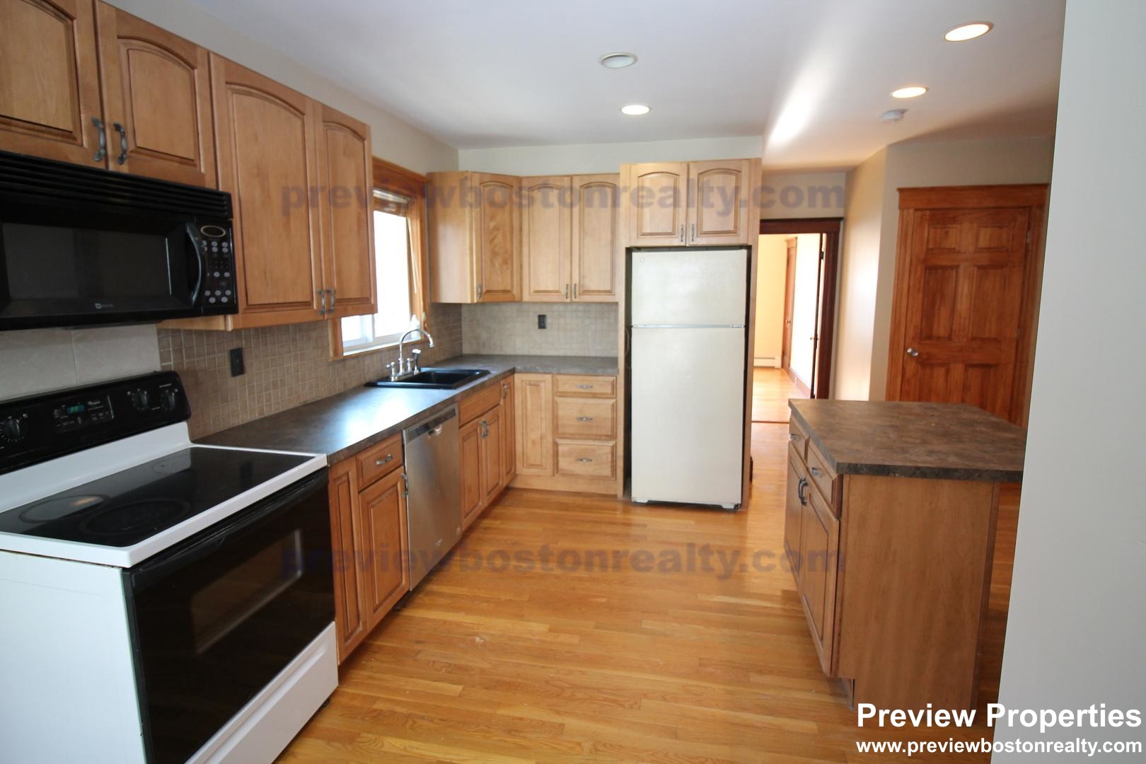 151 Tremont St, Brighton