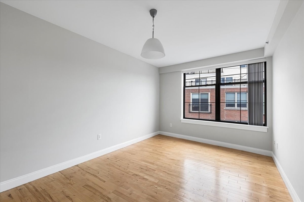 110 Cypress St, Brookline Village