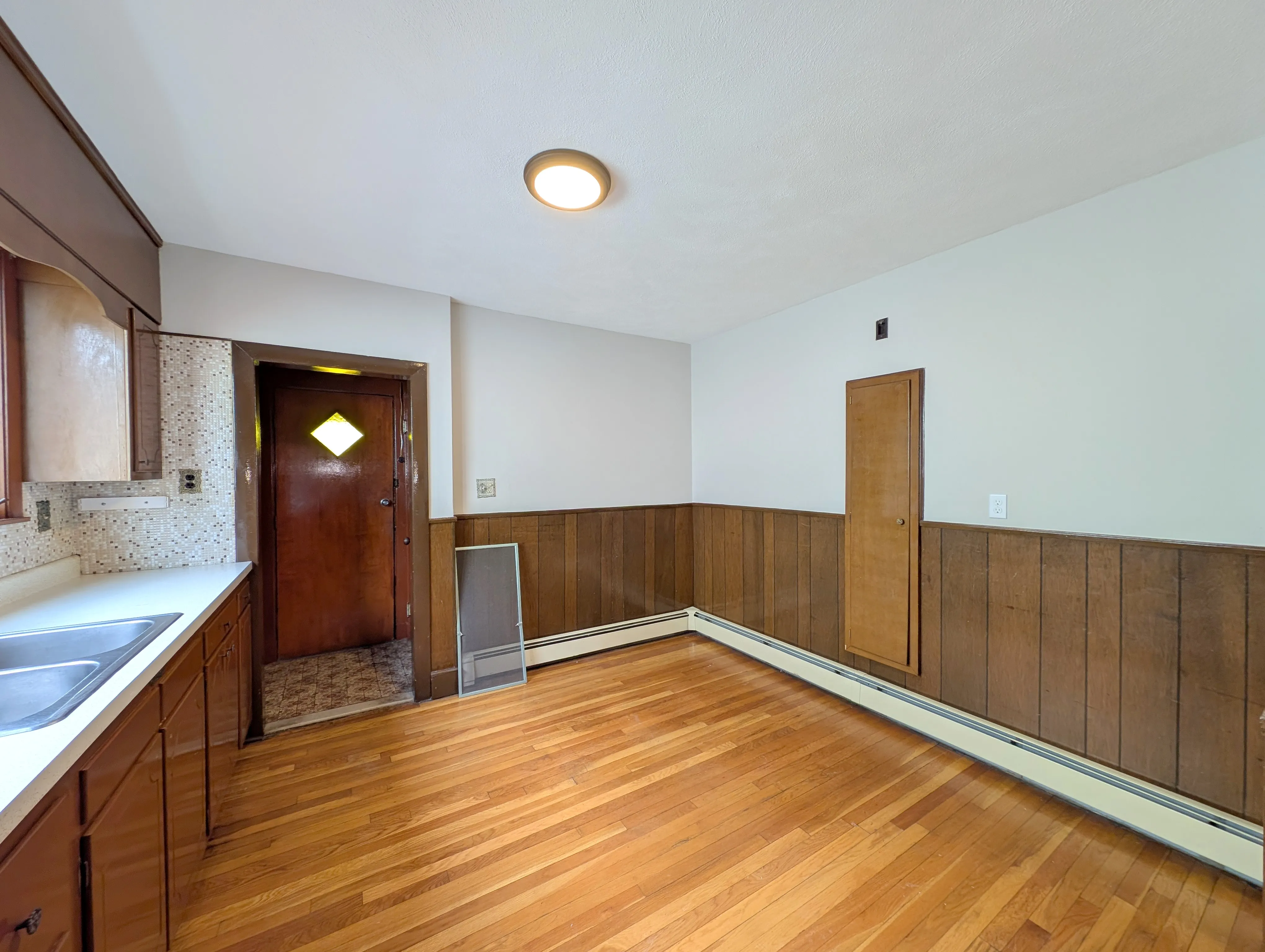 30 Medford St, South Medford