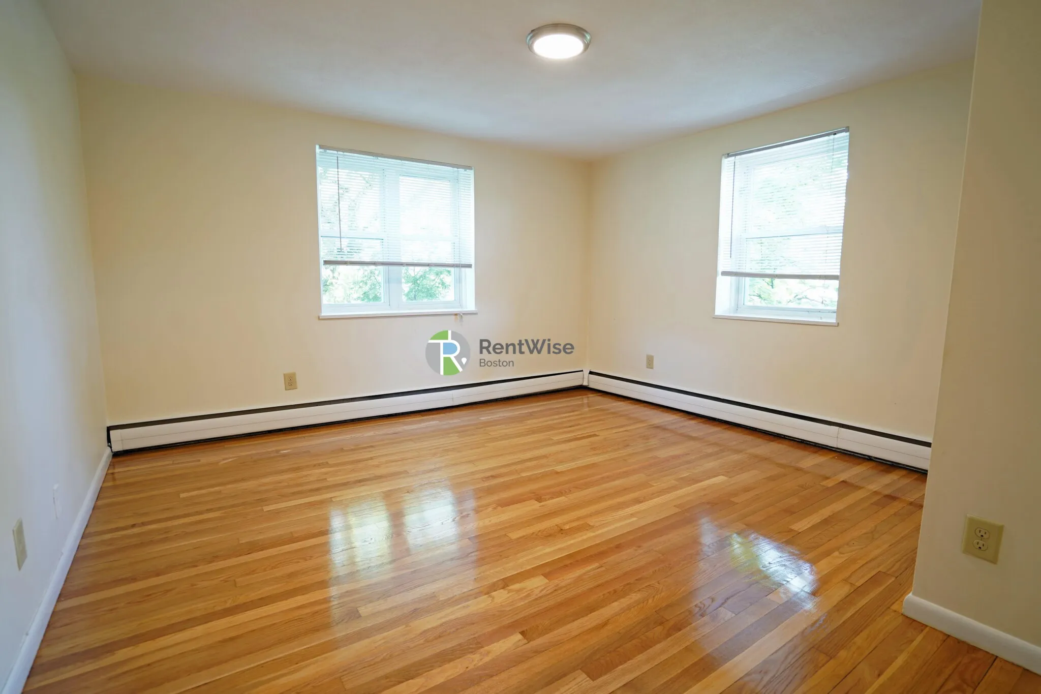 110 Babcock St, North Brookline