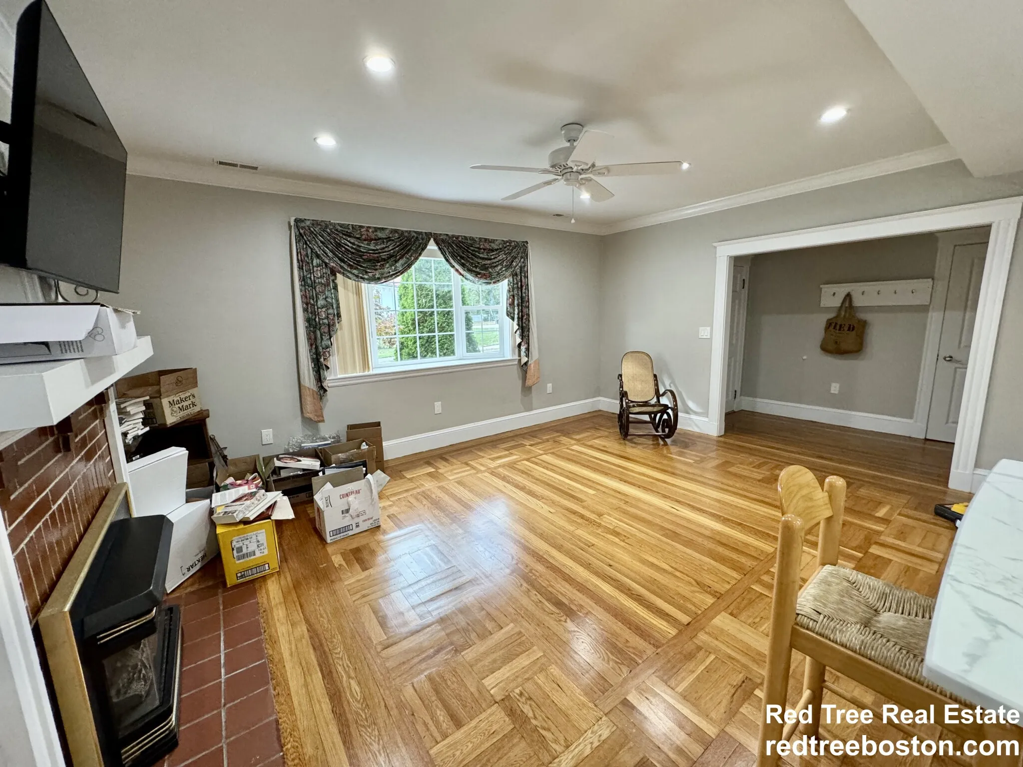 68 Manet Rd, Chestnut Hill