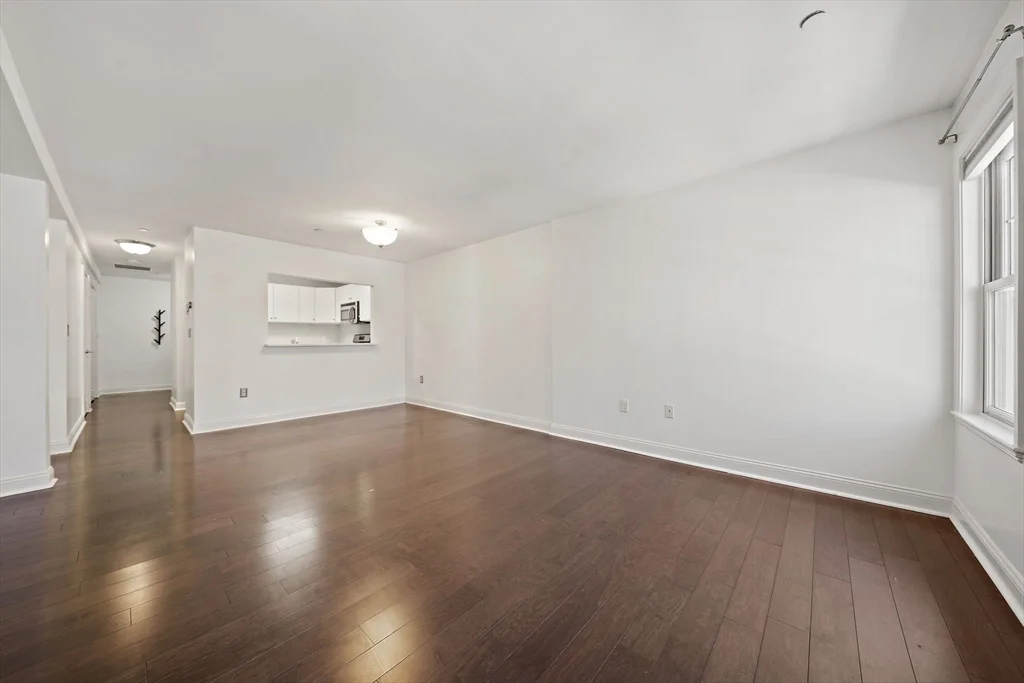 391 Pleasant St, Melrose