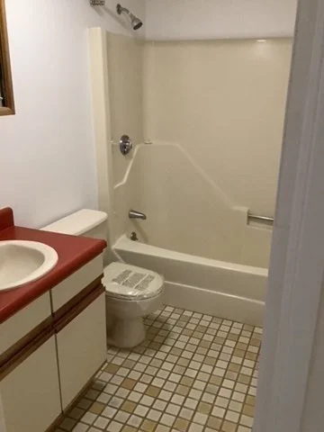 50 Cambridge Rd, Woburn